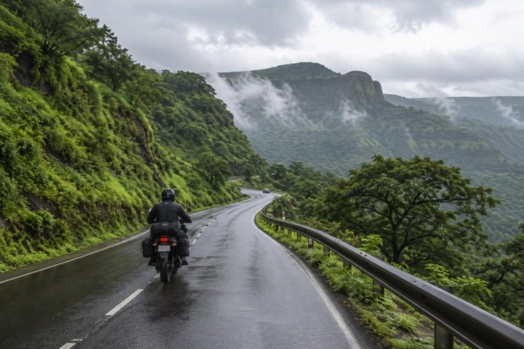 monsoon bike ride maharashtra Pune to Mahabaleshwar
